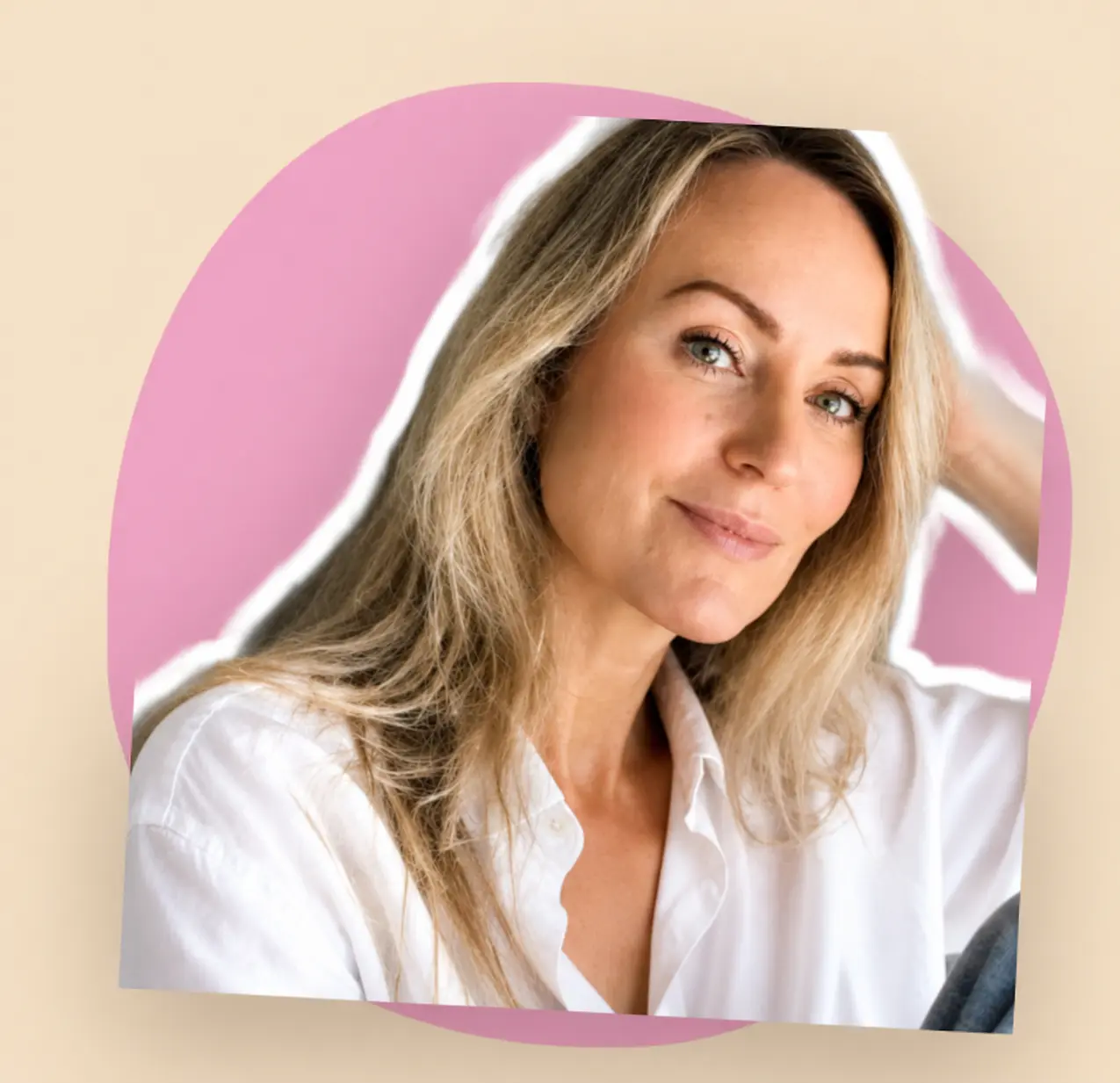 Charlotte Leerink in een wit blousje